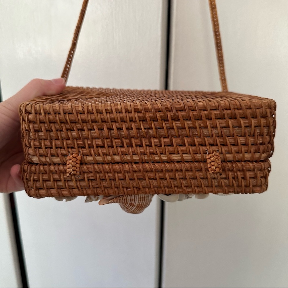 Mango Seashell Bag - Picture 8 of 9